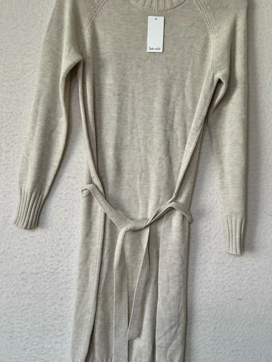 Splendid Cream Tie-Waist Long Sleeve Sweater Dress - Picture 2 of 7